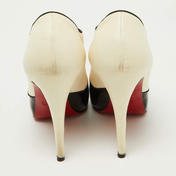 Pre Owned Christian Louboutin Black/Cream Patent and Leather Esoteri Booties Size 38