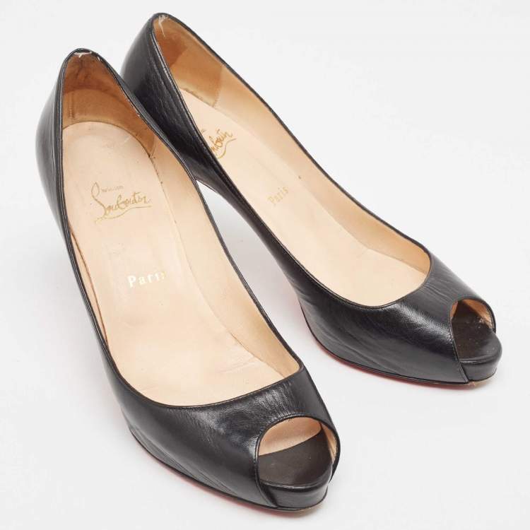 Pre Owned Christian Louboutin Black Leather Very Prive Pumps Size 40.5