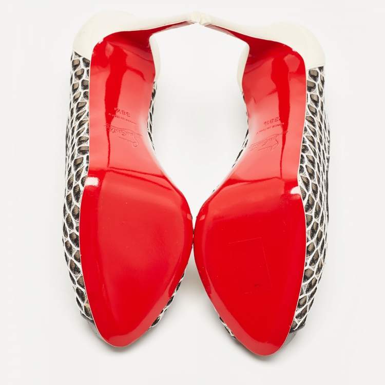 مملوكة مسبقًا Christian Louboutin Black/Cream Mesh and Leather Very Lace Dentelle Pumps Size 38.5