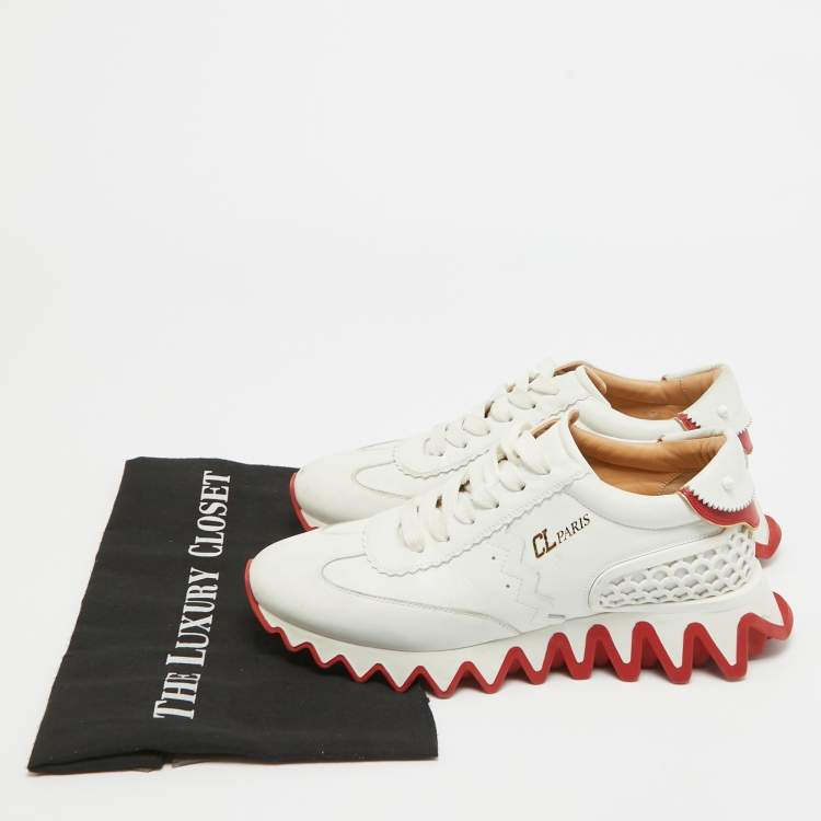 مملوكة مسبقًا Christian Louboutin White Leather Loubi Shark Sneakers Size 38