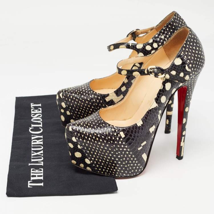 Pre Owned Christian Louboutin Black/White Printed Snakeskin Lady Daf Pumps Size 37