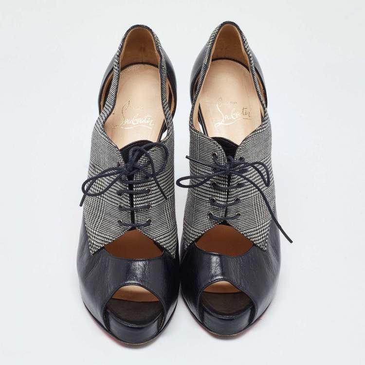 Pre Owned Christian Louboutin Black/White Leather And Tartan Fabric Platform Oxford Booties Size 39.5