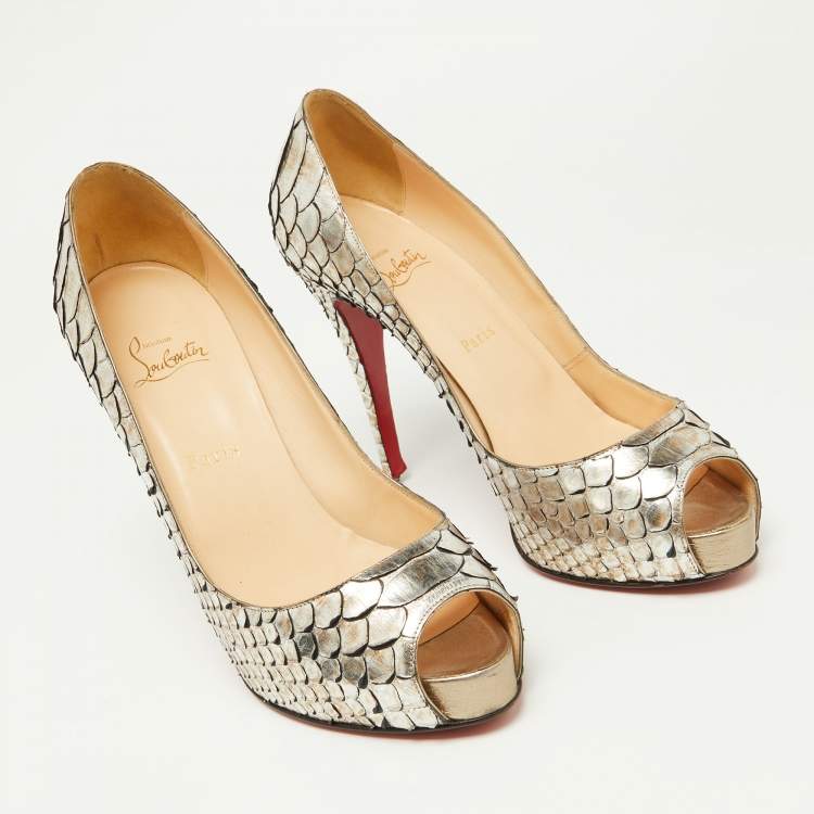 Pre Owned Christian Louboutin Metallic Two-Tone Python Very Prive Peep Toe Pumps Size 40