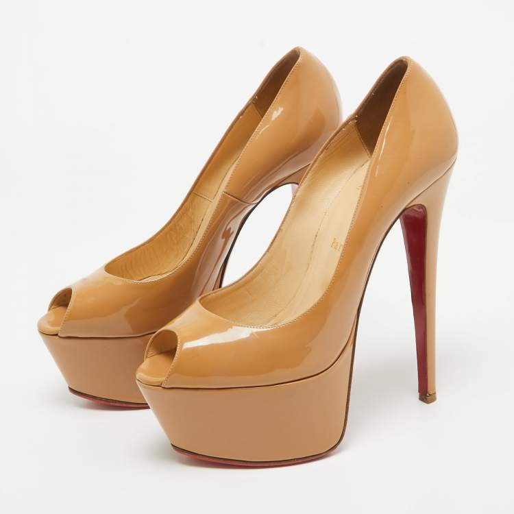 Christian Louboutin Beige Patent Leather Jamie Platform