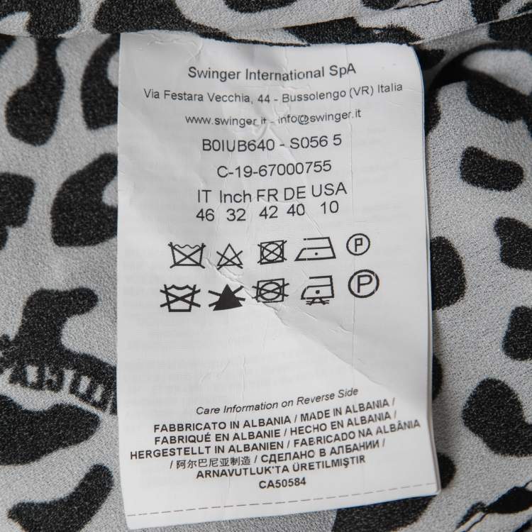Pre Owned Class by Roberto Cavalli White Animal Print Button Front Shirt Blouse L
