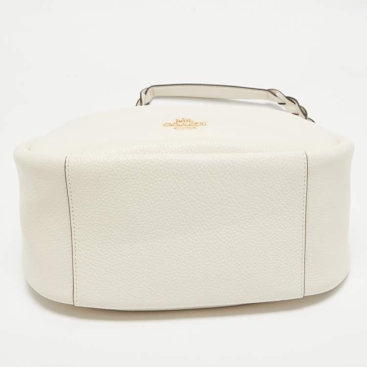 مملوكة مسبقًا Coach Off White Leather Jules Hobo