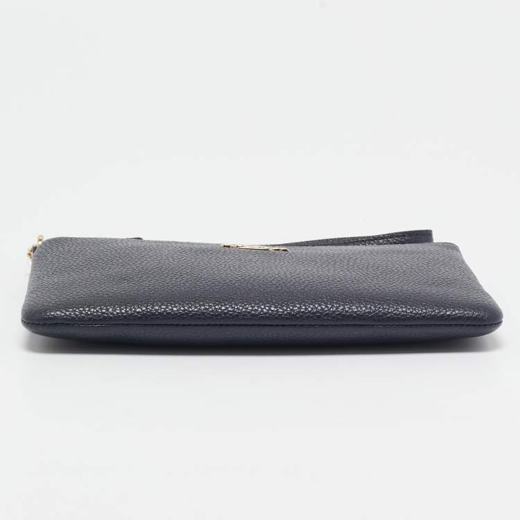 مملوكة مسبقًا Coach Navy Blue Leather Small Wristlet Pouch