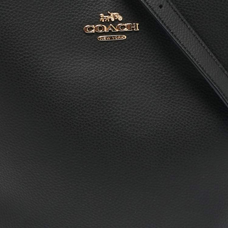 Pre Owned Coach Black Leather Town Bucket Bag
