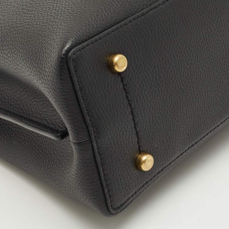 Pre Owned Coach Black Leather Willow Soft Bucket Bag