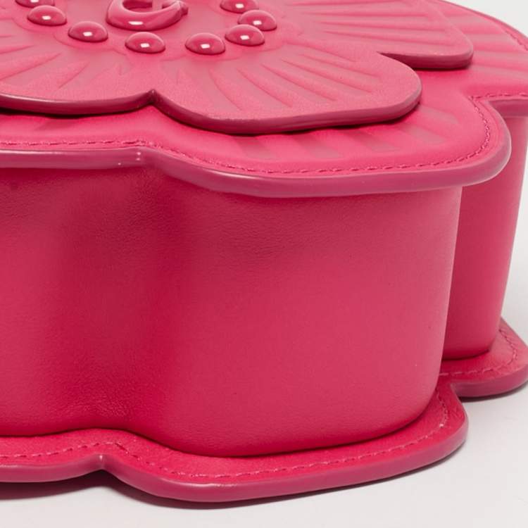 Pre Owned Coach Tea Rose Magenta Leather Crossbody Bag