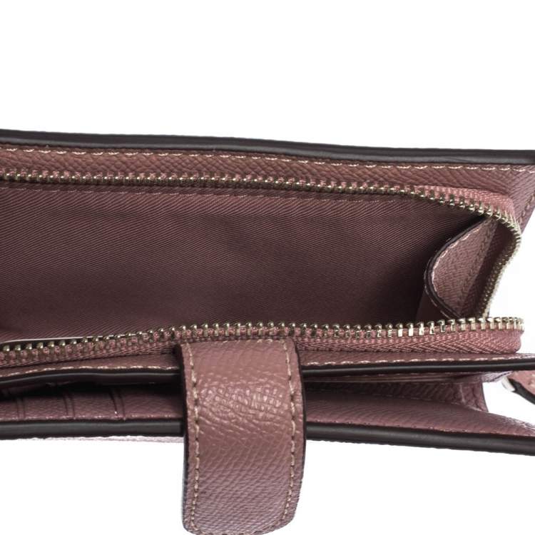 Pre Owned Coach Pink Textured Leather Compact Wallet