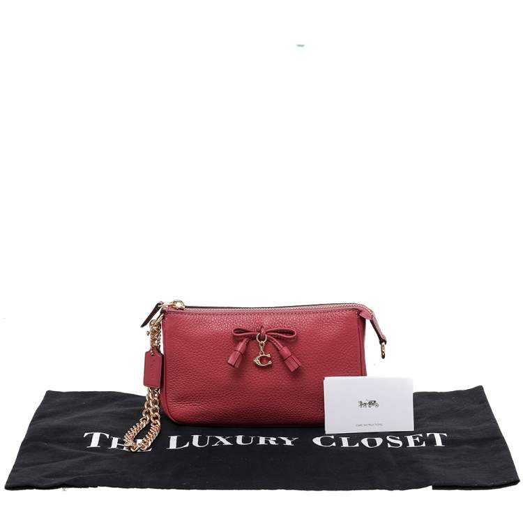 Pre Owned Coach Pink Pebbled Leather Wristlet