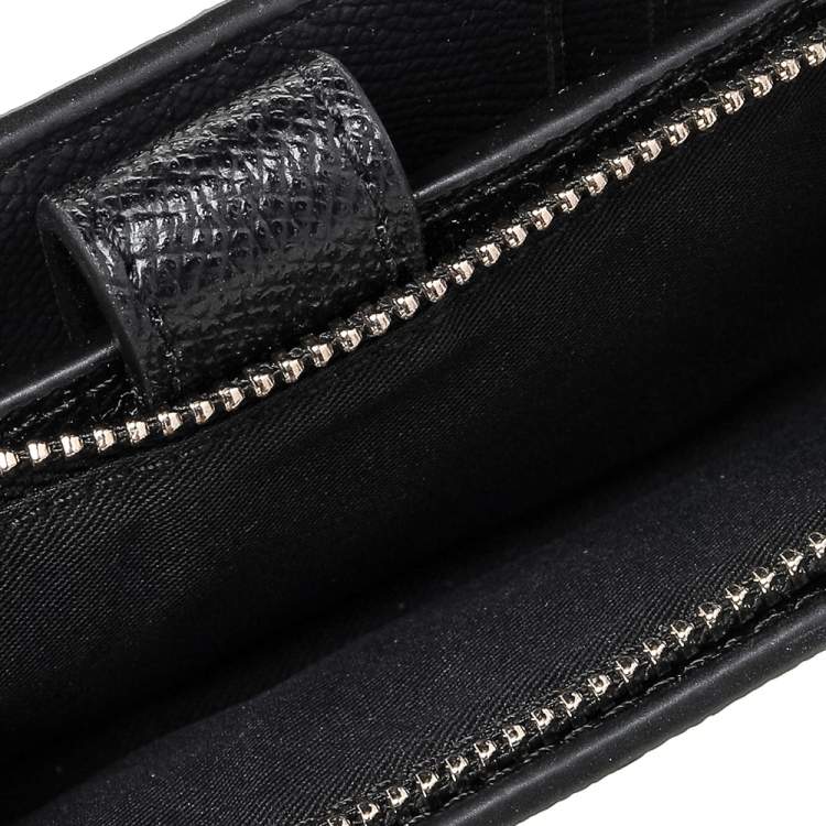 Pre Owned Coach Black Leather Corner Zip Wallet