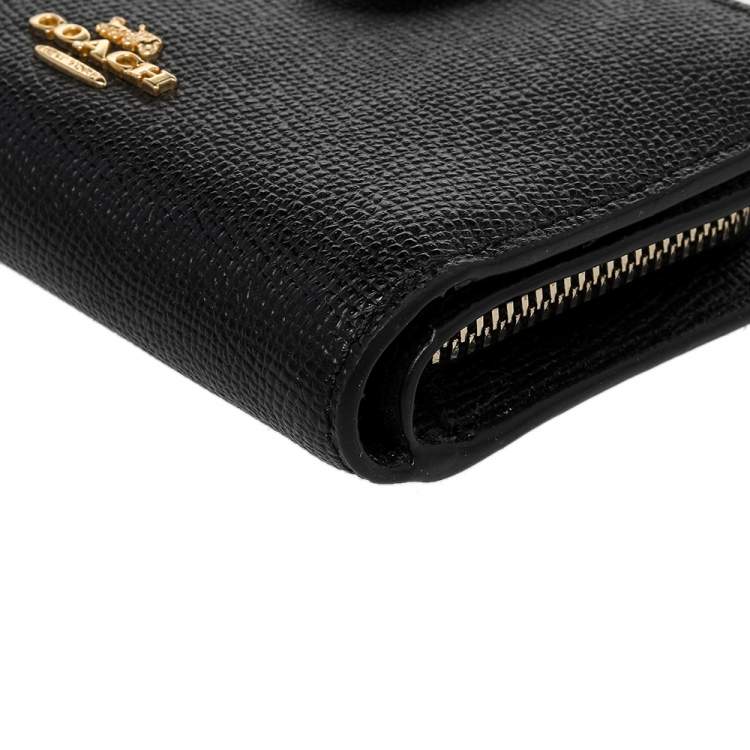 Pre Owned Coach Black Leather Corner Zip Wallet