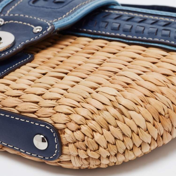 Pre Owned Coach Two Tone Blue Straw and Leather Turnlock Clutch
