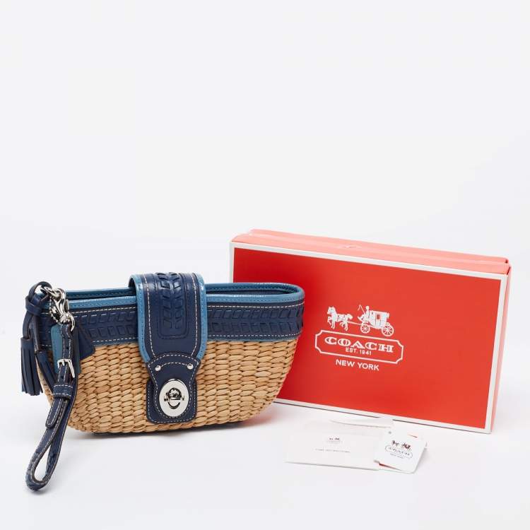 Pre Owned Coach Two Tone Blue Straw and Leather Turnlock Clutch