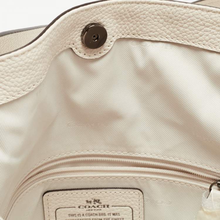 Pre Owned Coach Off White Leather Bandana Rivets Edie 31 Shoulder Bag  