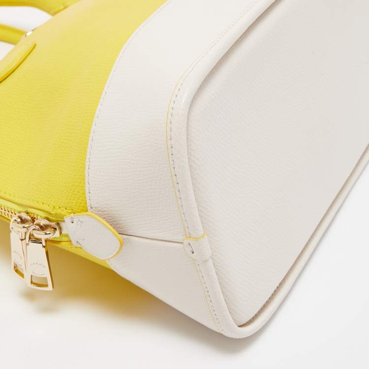 مملوكة مسبقًا Coach Yellow/White Leather Medium Cora Dome Satchel