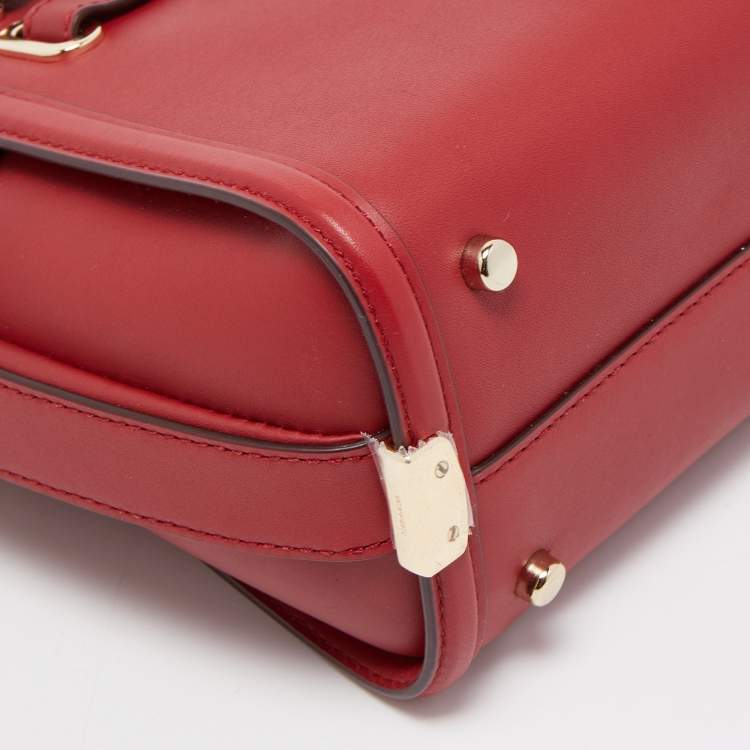 Pre Owned Coach Red Leather Swagger 20 Tote