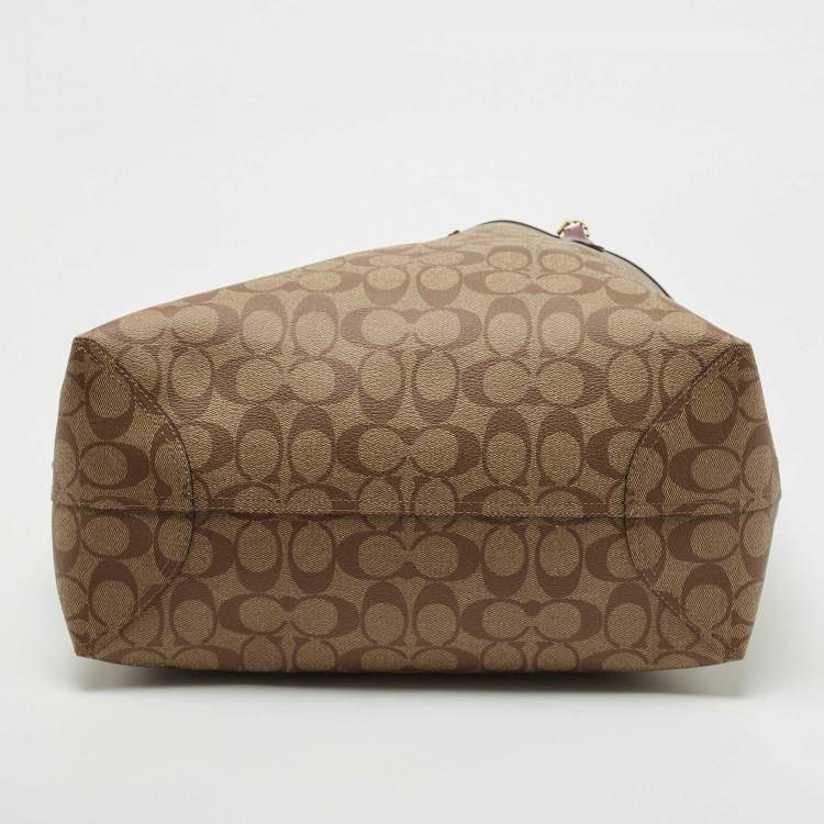 مملوكة مسبقًا Coach Beige/Purple Signature Coated Canvas and Leather City Tote