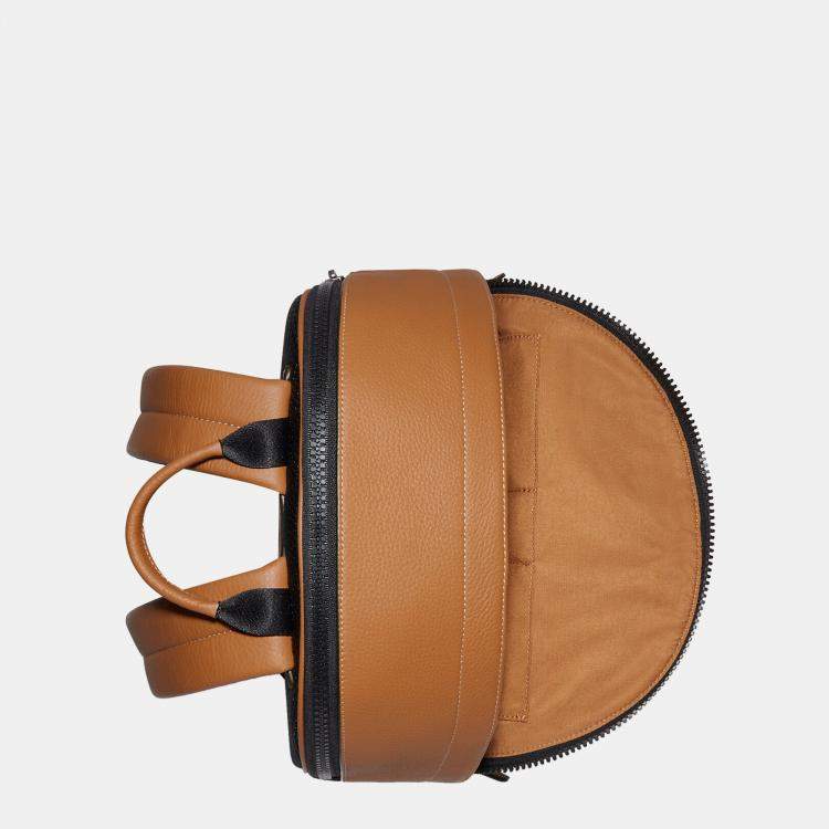 مملوكة مسبقًا Coach White/Brown - Leather & Shearling - Backpack