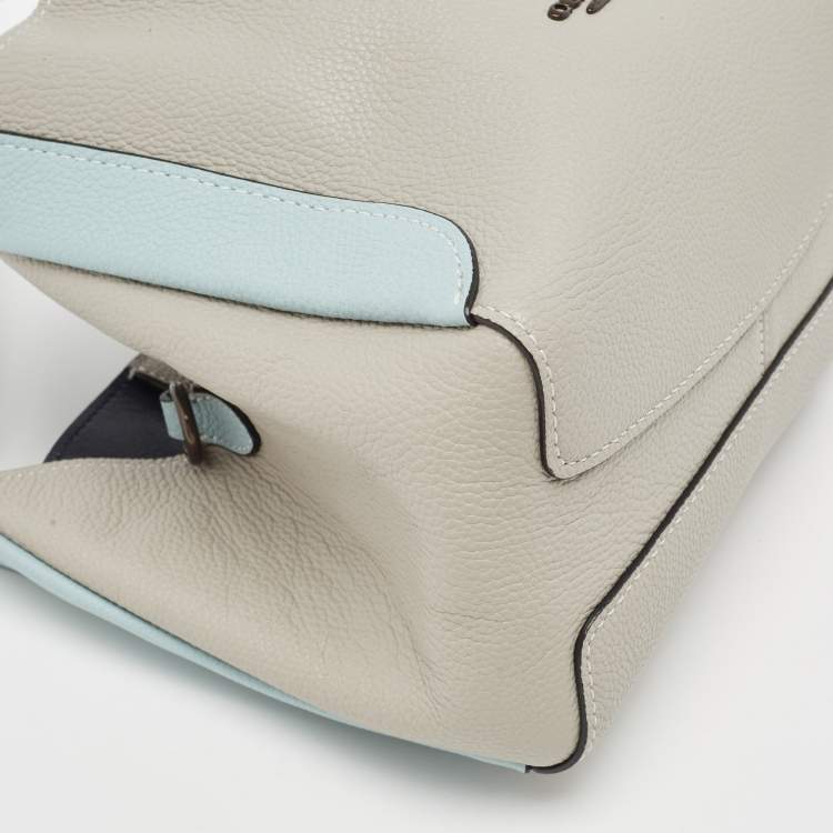 Pre Owned Coach Grey/Blue Pebbled Leather Hadley 21 Hobo