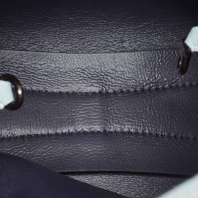 Pre Owned Coach Grey/Blue Pebbled Leather Hadley 21 Hobo