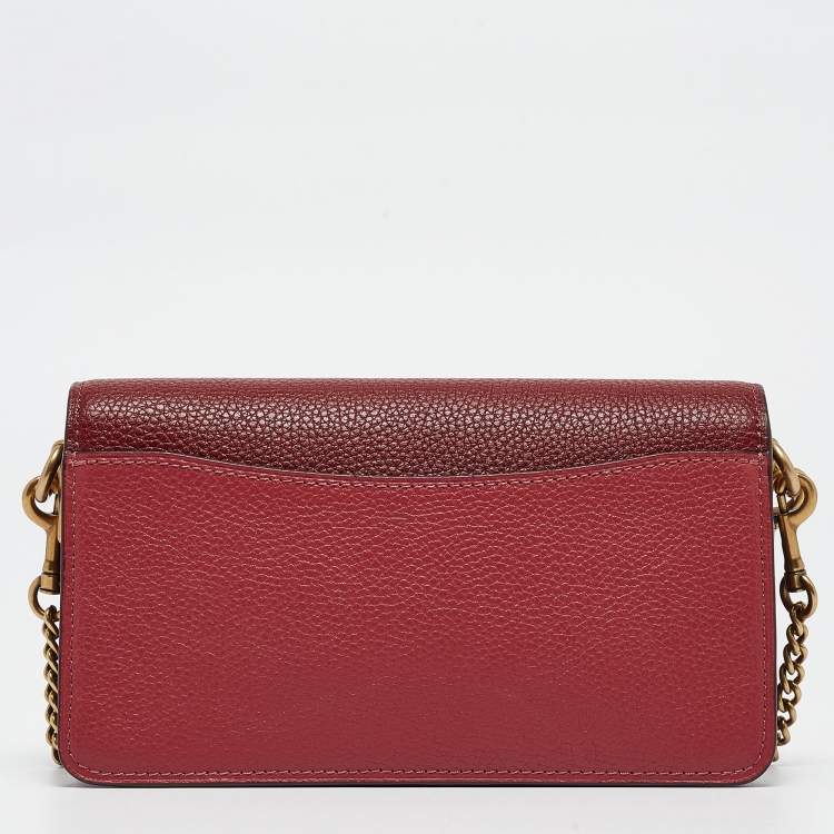 Pre Owned Coach Tricolor Leather Tabby Chain Clutch