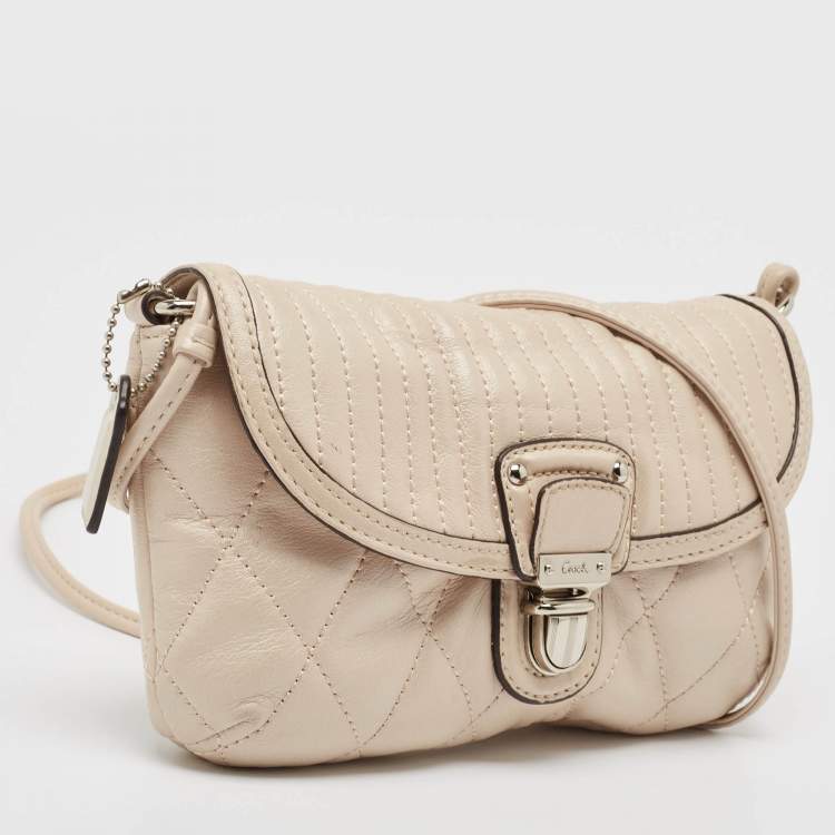 Pre Owned Coach Beige Quilted Leather Push Lock Crossbody Bag