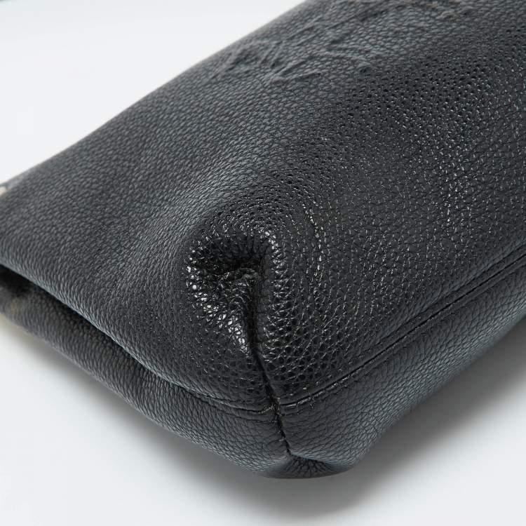 Pre Owned Coach Black Leather Embossed Horse and Carriage Bag