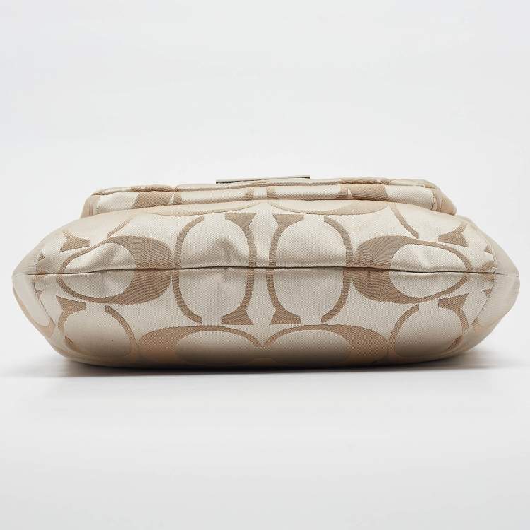 Pre Owned Coach Beige Signature Fabric Kristine Hobo