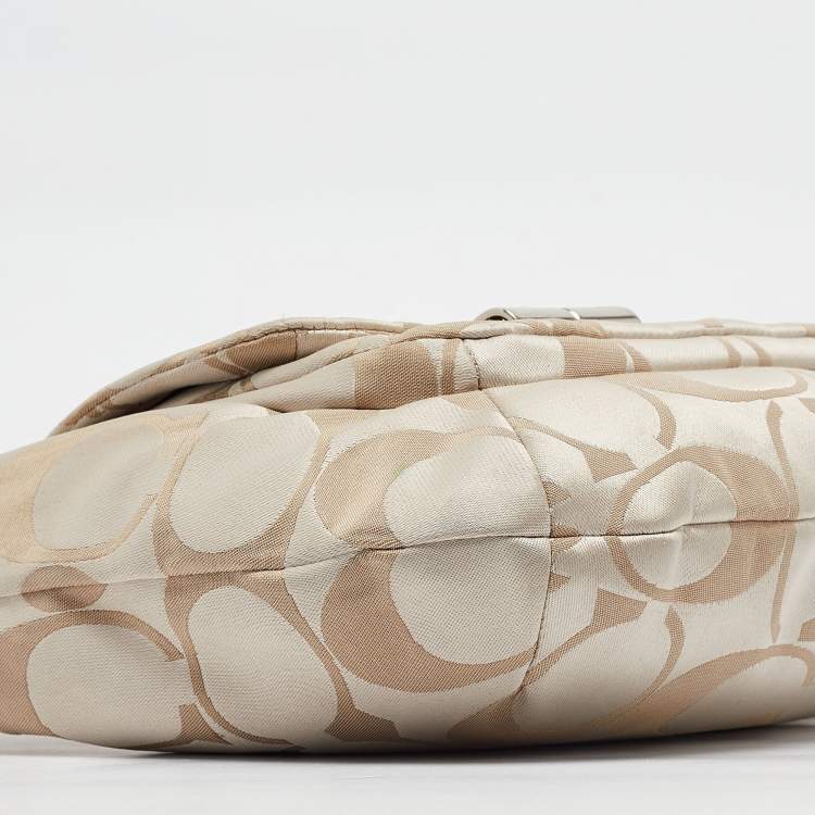 Pre Owned Coach Beige Signature Fabric Kristine Hobo