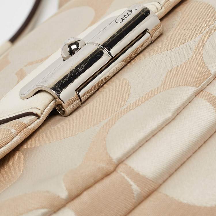 Pre Owned Coach Beige Signature Fabric Kristine Hobo