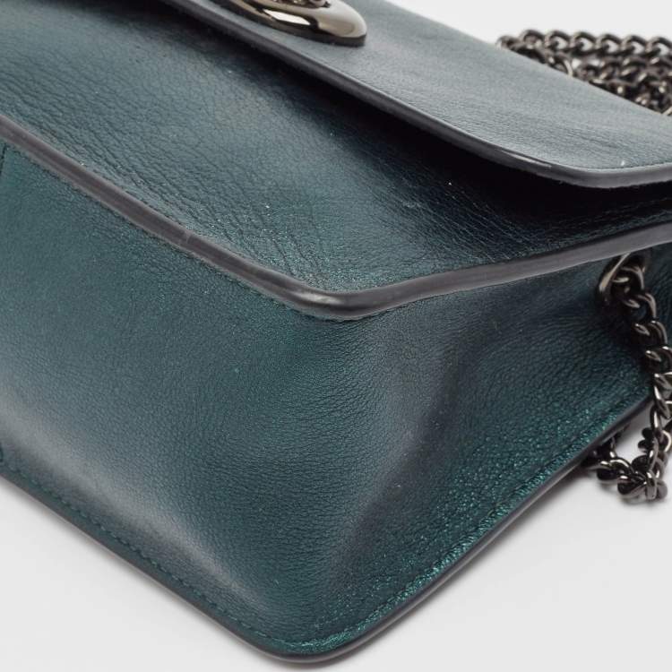 مملوكة مسبقًا Coach Metallic Green Leather Bowery Crossbody Bag