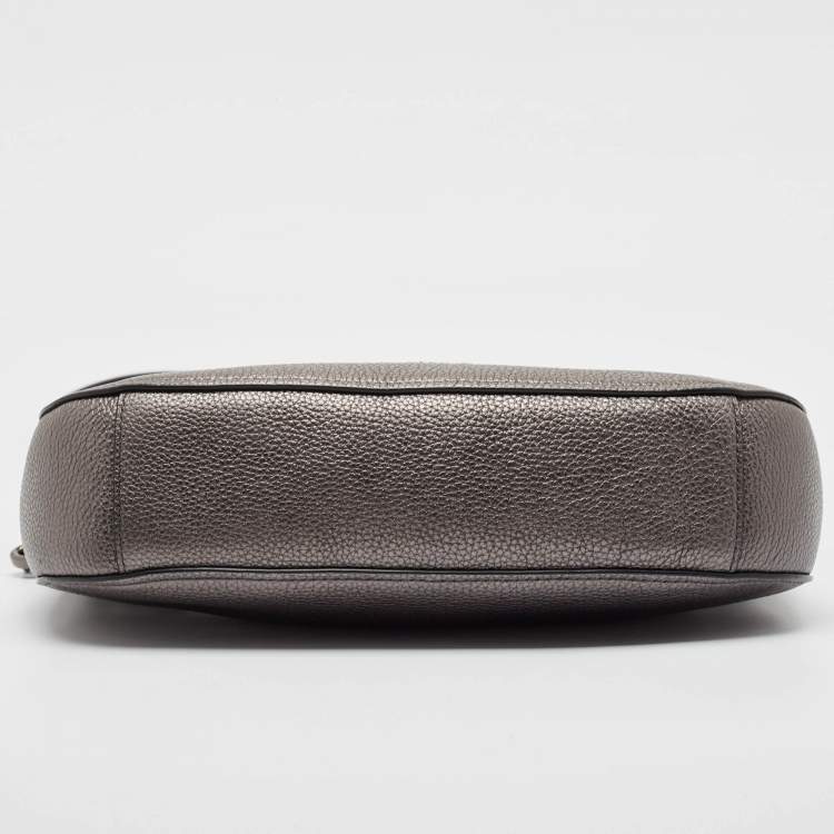 مملوكة مسبقًا Coach Metallic Leather Chelsea Hobo
