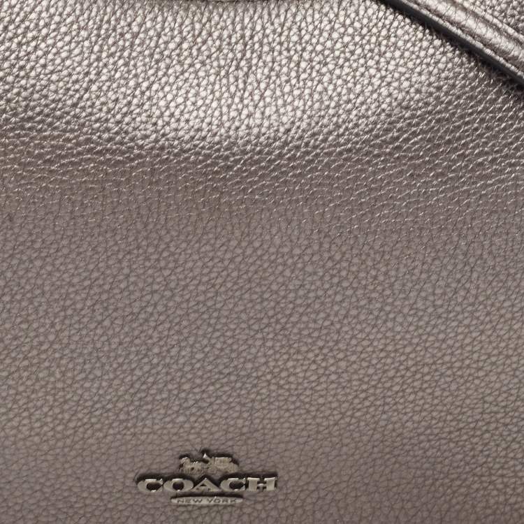 مملوكة مسبقًا Coach Metallic Leather Chelsea Hobo