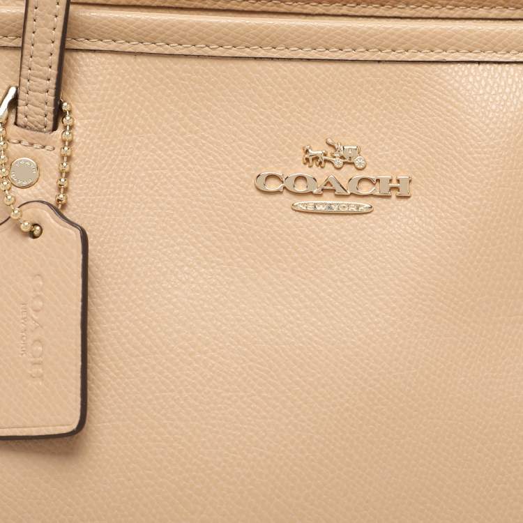 Pre Owned Coach Beige Leather Street Top Zip Tote
