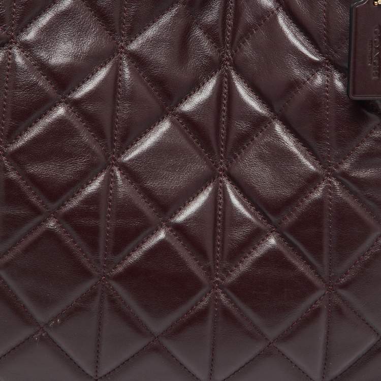 مملوكة مسبقًا Coach Burgundy Quilted Leather Phoebe Madison Shoulder Bag