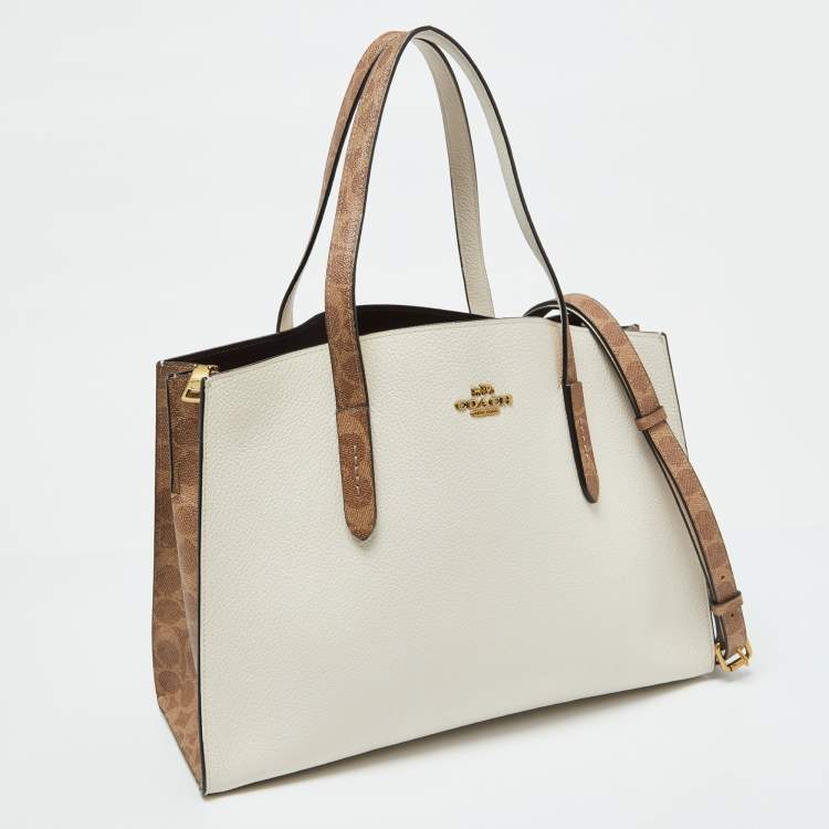 مملوكة مسبقًا Coach White/Brown Leather and Signature Coated Canvas Charlie Carryall Tote