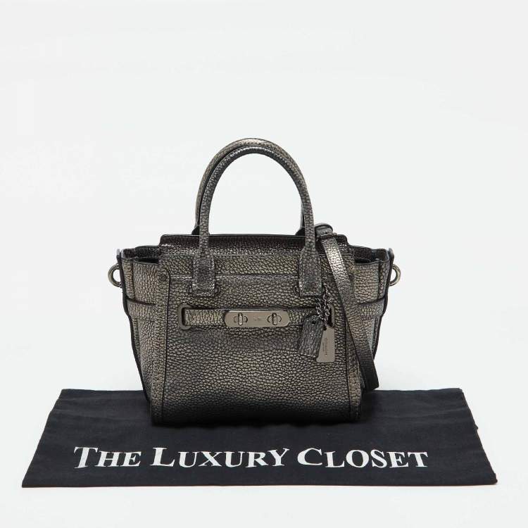 Pre Owned Coach Metallic Grey Leather Swagger 20 Crossbody Bag