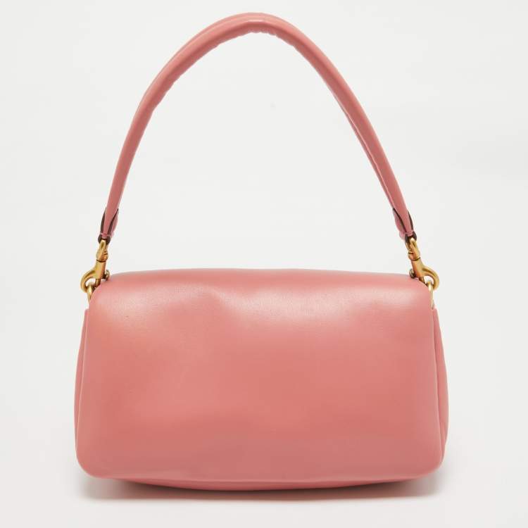 مملوكة مسبقًا Coach Dark Pink Leather Tabby Pillow 26 Shoulder Bag