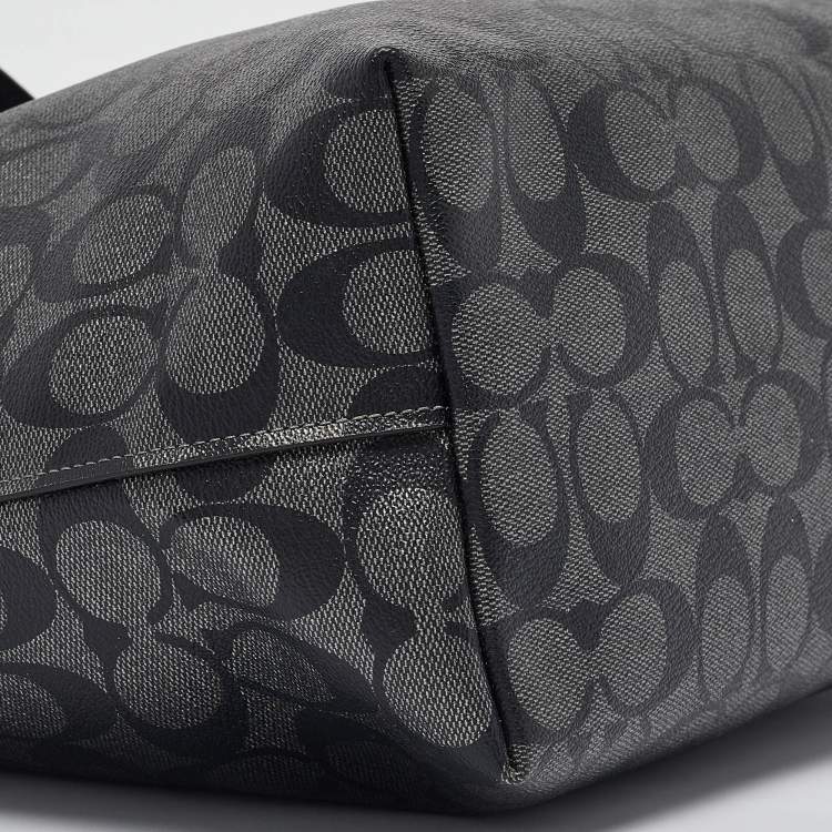 Pre Owned Coach Black/Silver Signature Coated Canvas and Leather City Zip Tote