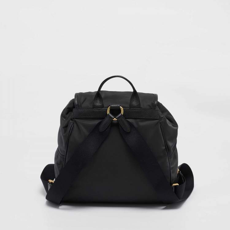 Pre Owned Coach Black Nylon and Leather Cargo Vintage Rose Print Interior Backpack