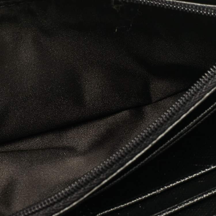 Pre Owned Coach Black Signature Coated Canvas Peyton Continental Wallet