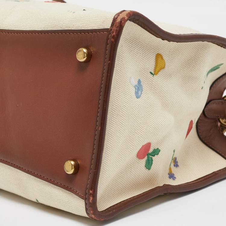 Pre Owned Coach Beige/Cream Canvas and Leather Garden Embroidery Field 30 Tote 