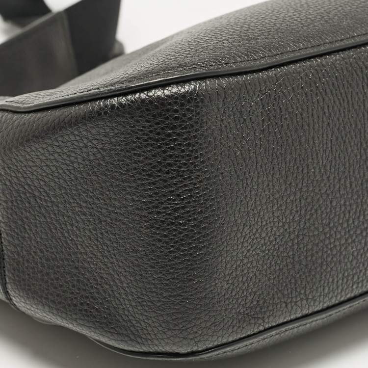 Pre Owned Coach Black Leather Embossed Horse and Carriage Hobo