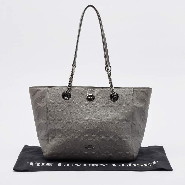 Pre Owned Coach Grey Signature Embossed Leather Turnlock Chain Tote