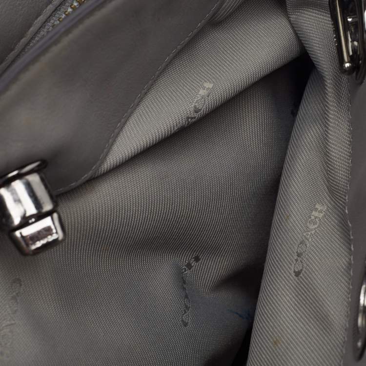 Pre Owned Coach Grey Signature Embossed Leather Turnlock Chain Tote