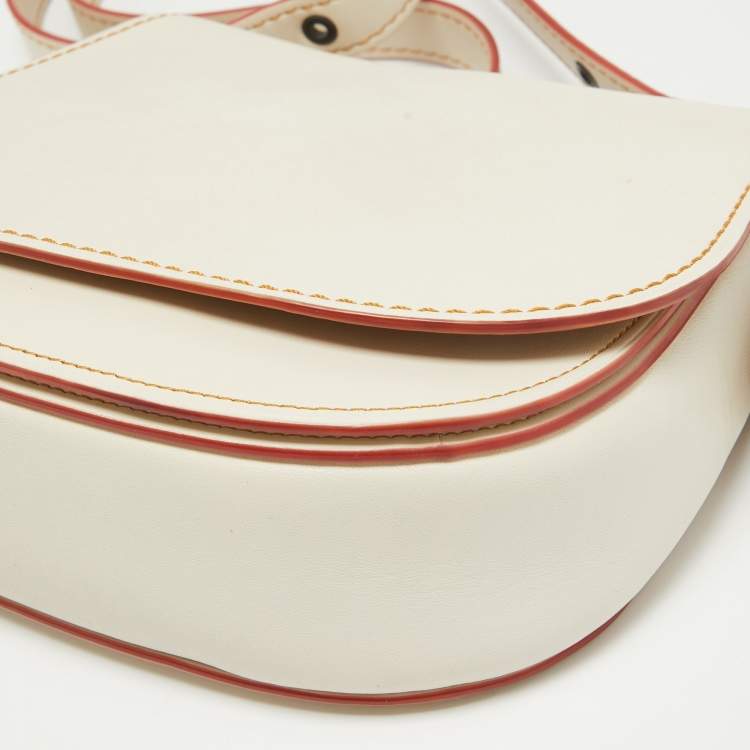Pre Owned Coach off White Leather Saddle 23 Crossbody Bag