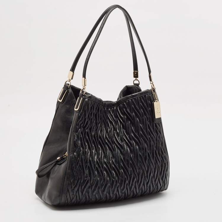 Pre Owned Coach Black Gathered Twist Leather Madison Phoebe Shoulder Bag
